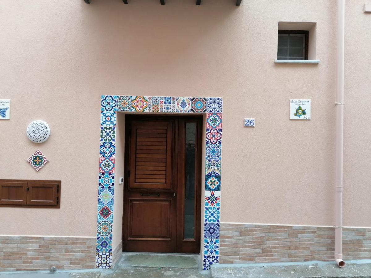 Case Vacanze Azzurra, Loredana E Trinacria カステッランマーレ・デル・ゴルフォ エクステリア 写真